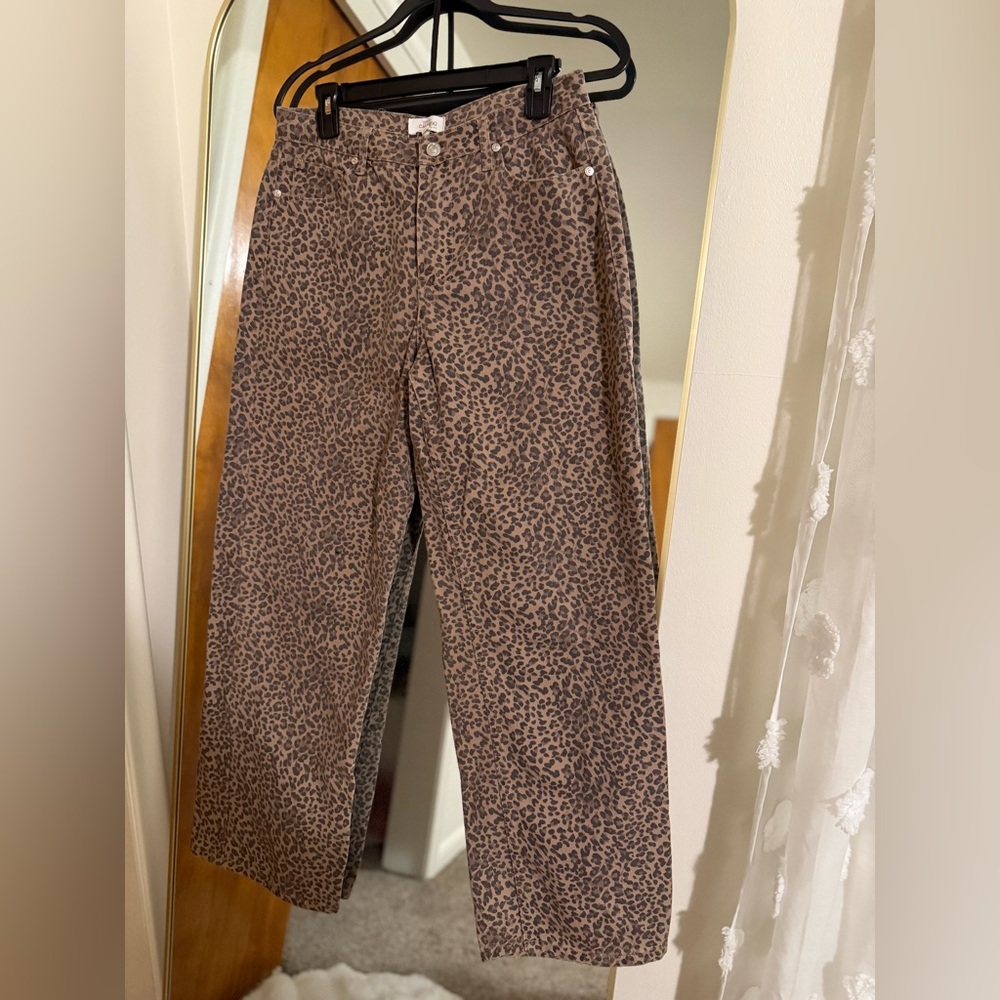 Leopard Print Wide-Leg Pants